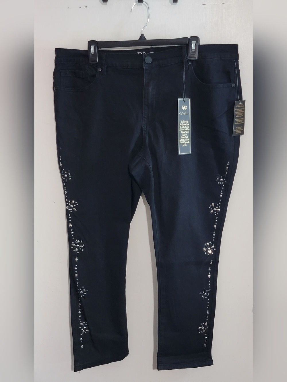 DG2 by Diane Gilman Black Jeans with Side Rhinestone Detail 18WP